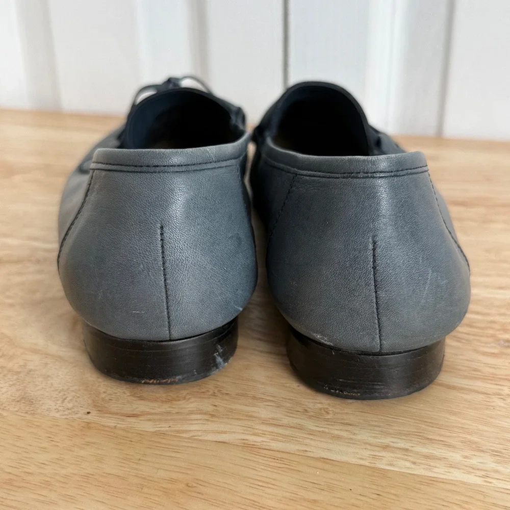 Enzo Angiolini Leather‎ Loafers 8N Blue Bow Square Toe Dark Academia Flats